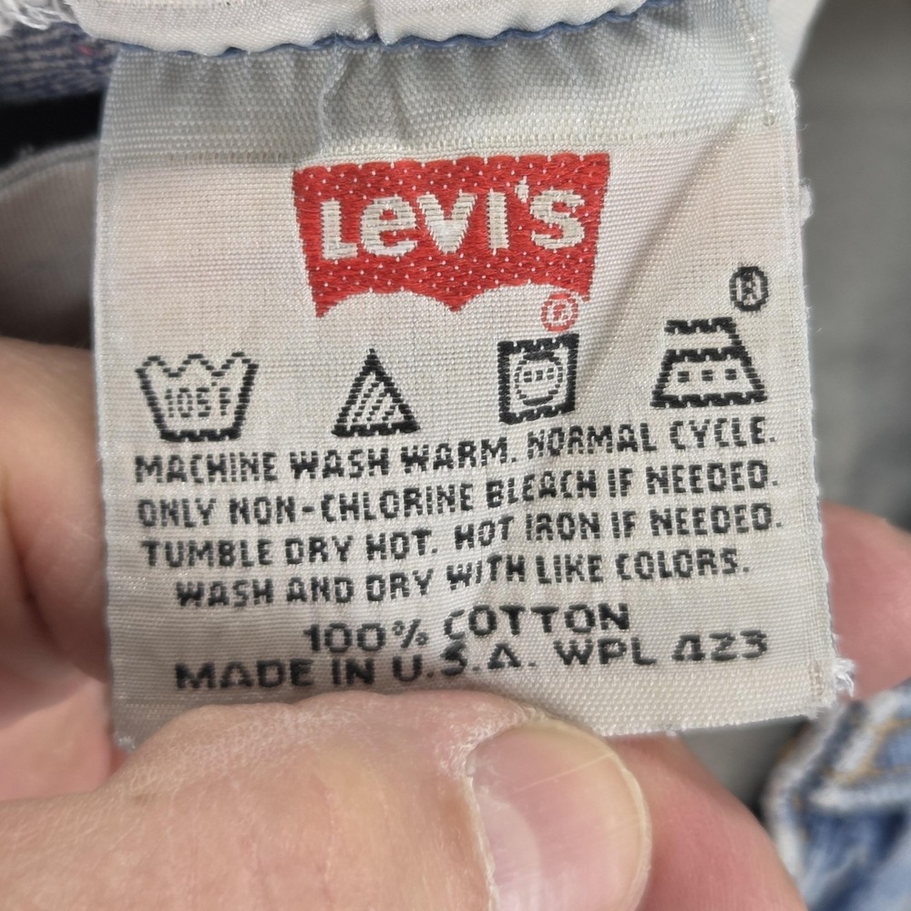VTG Levis 501 Jeans Womens Blue Straight Floral Patch USA Raw Hem Fits 24x26 - Picture 16 of 16